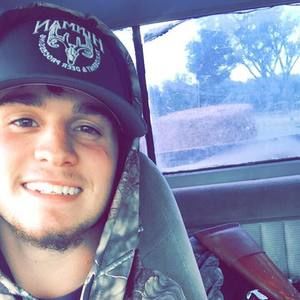 Meet your Posher, Zachary